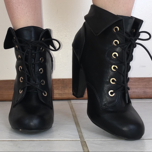 Laced Heeled booties! - Picture 4 of 4